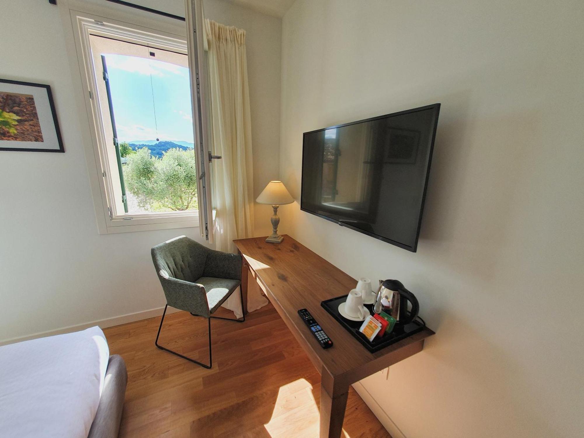 Tenuta Mani Sagge San Pietro Di Feletto Zimmer foto